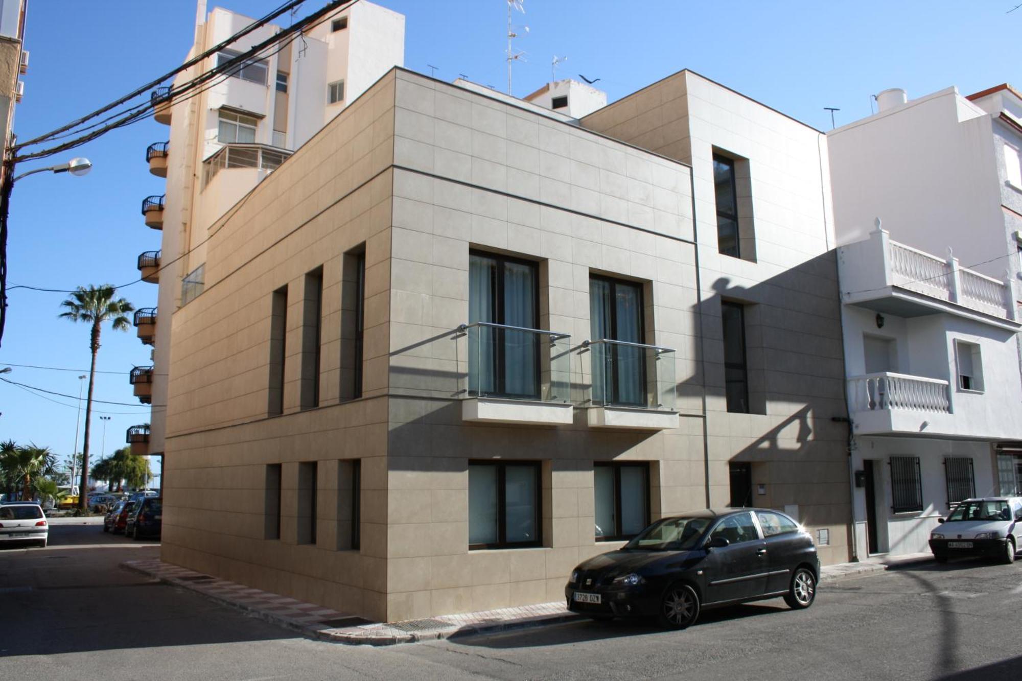 Apartamentos Poniente - Mares Torre Del Mar Bagian luar foto